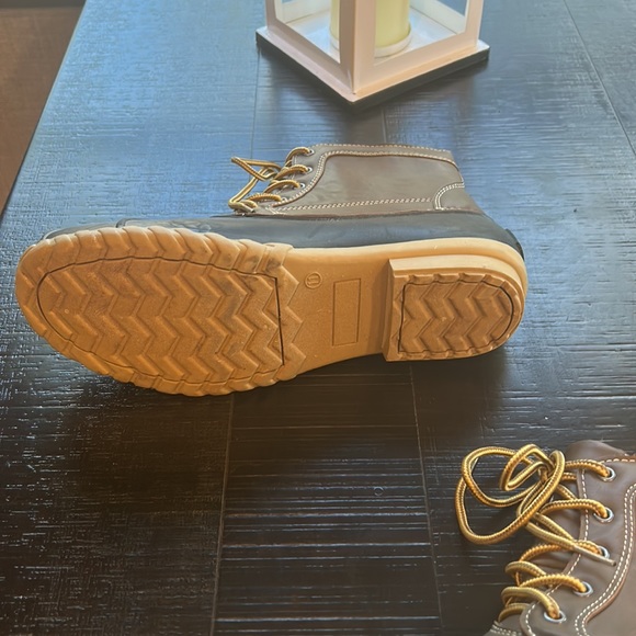 Itasca Waterproof Duck Boots - Picture 6 of 12